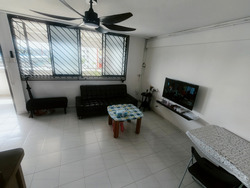 Blk 713 Chong Pang Green (Yishun), HDB 4 Rooms #575907751